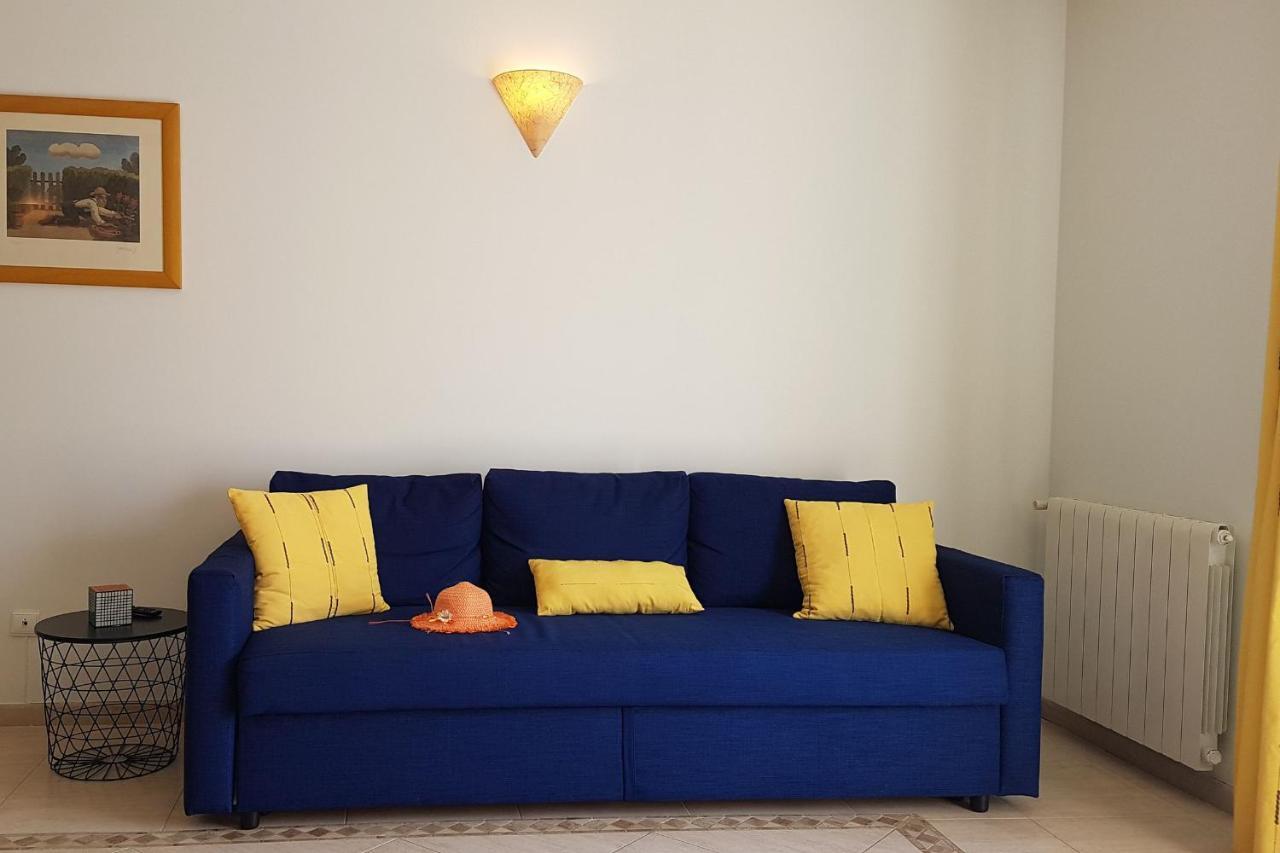 Lovelystay - Sea View Apartment With Pool & Garden Ericeira Exterior photo